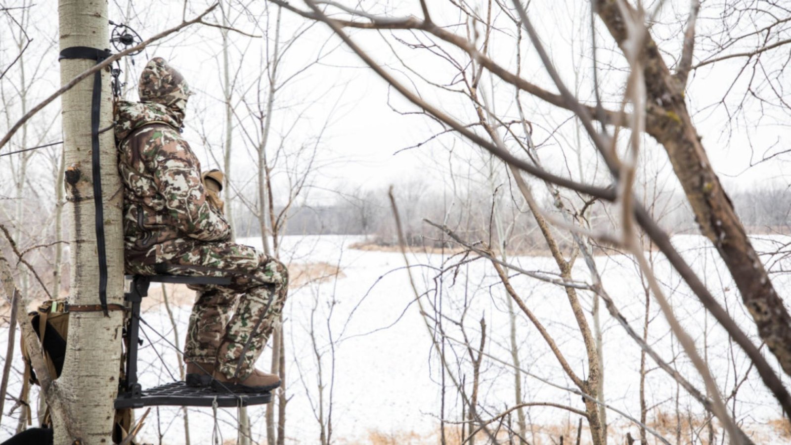 Best Hunting Accessories For Cold Weather