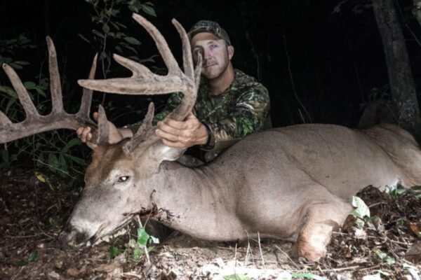 Top Deer Hunting Locations To Visit